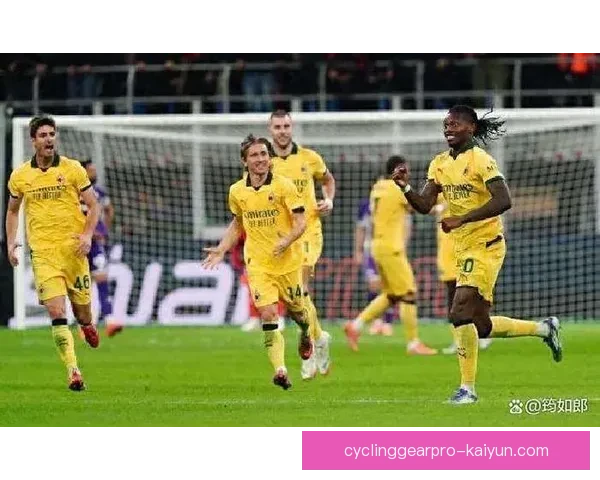 意甲金靴竞争加剧，球星们表现亮眼，争夺赛季最佳射手宝座。