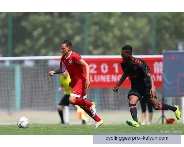 亚历克斯·巴埃纳状态回暖，近期表现稳健引发关注