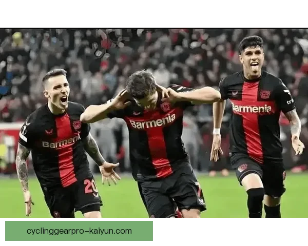 上海申花持续提升表现，复兴之路备受期待