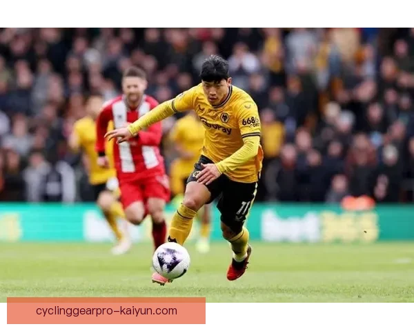 纽卡战术体系解析：随着赛季深入球队表现稳健，值得关注其战术演变与执行情况